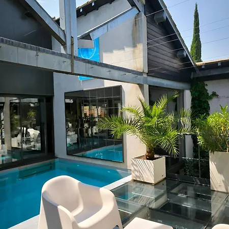 Bed & Breakfast Be Loft Pool & 2*