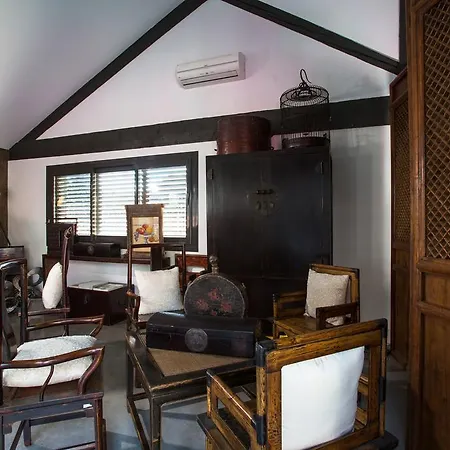 Bed & Breakfast Be Loft Pool &