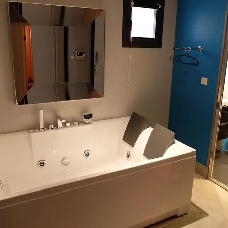 Couette-café Be Loft Pool &