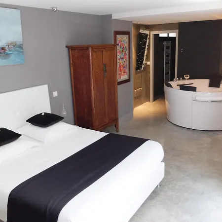 Be Loft Pool &