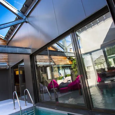 Be Loft Pool & 2*